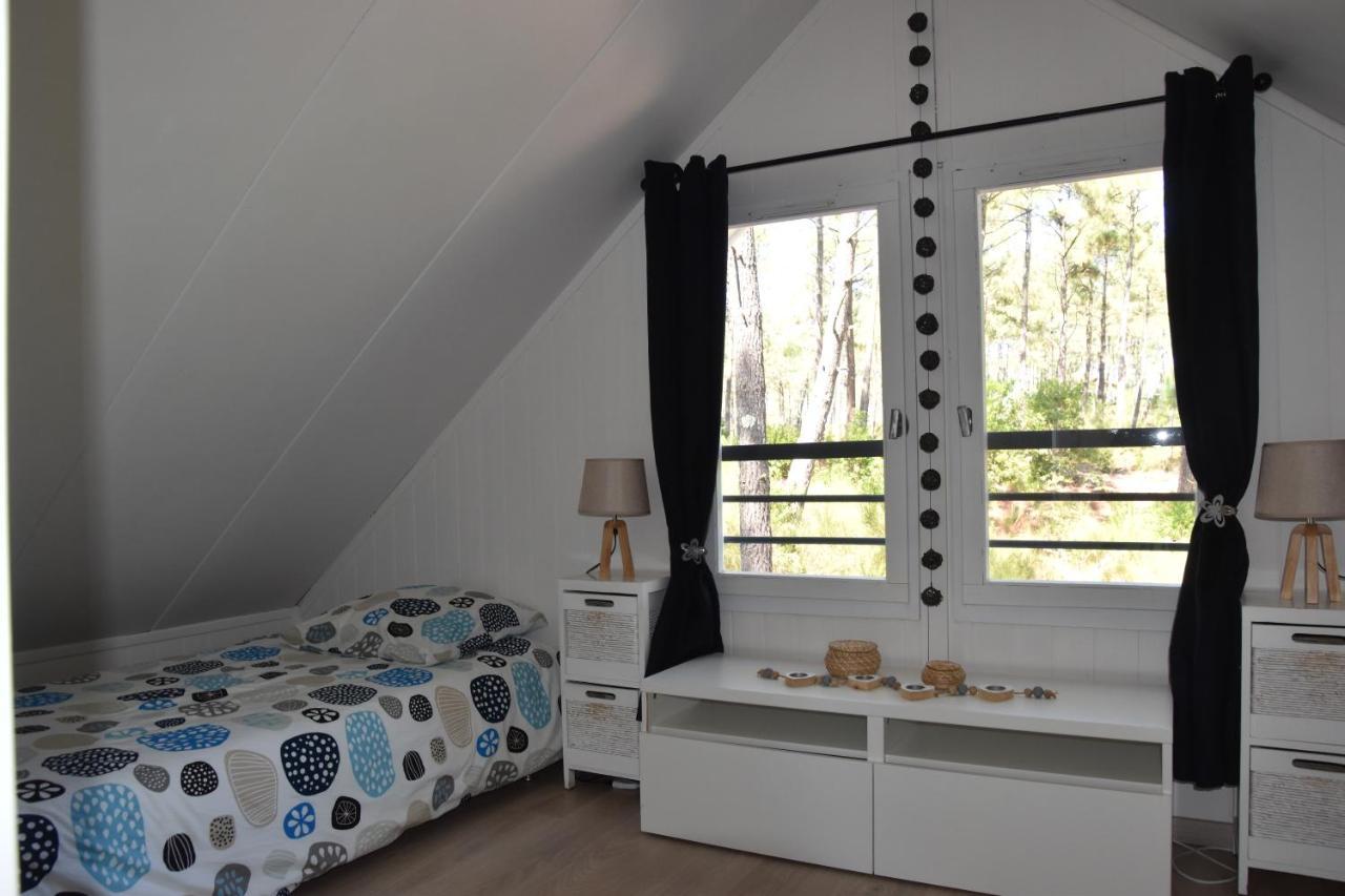 Domaine Residentiel Naturiste De La Jenny Chalet 6 Pers Villa เลอปอร์จ ภายนอก รูปภาพ